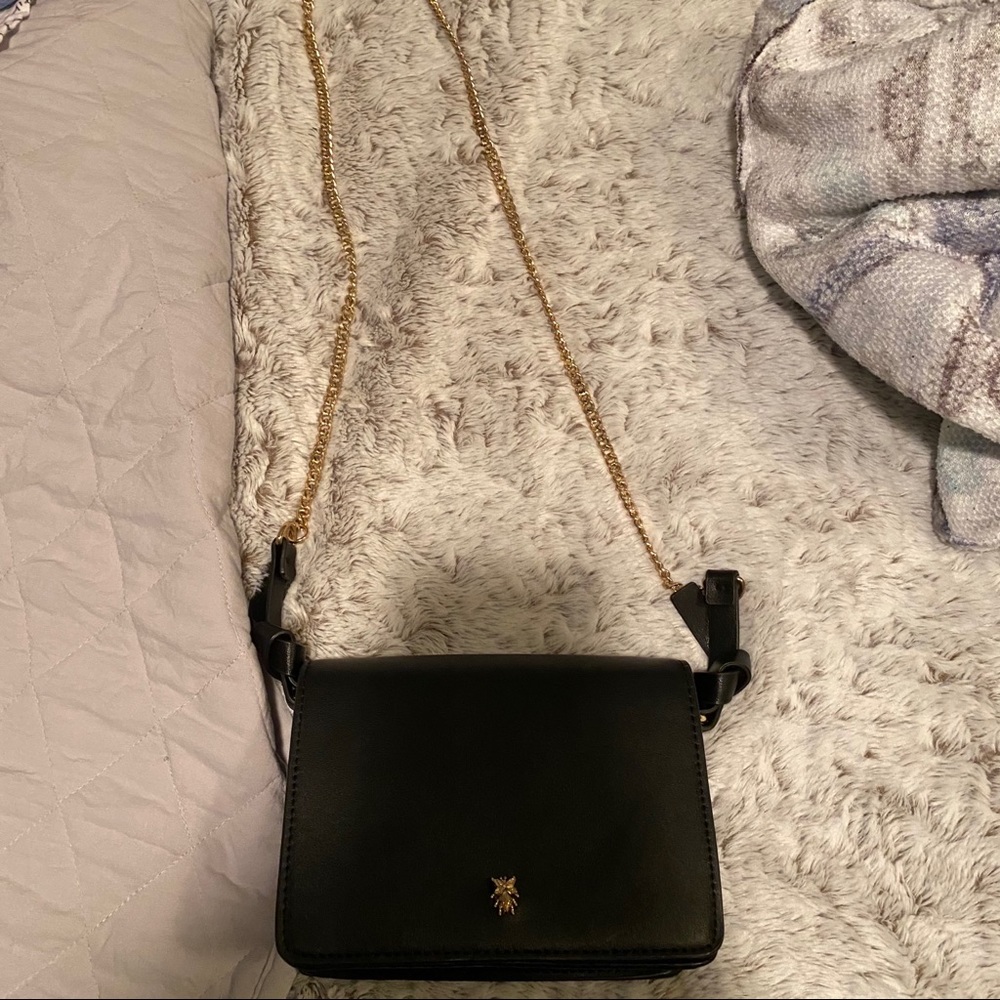 Crossbody bag black/gold chain